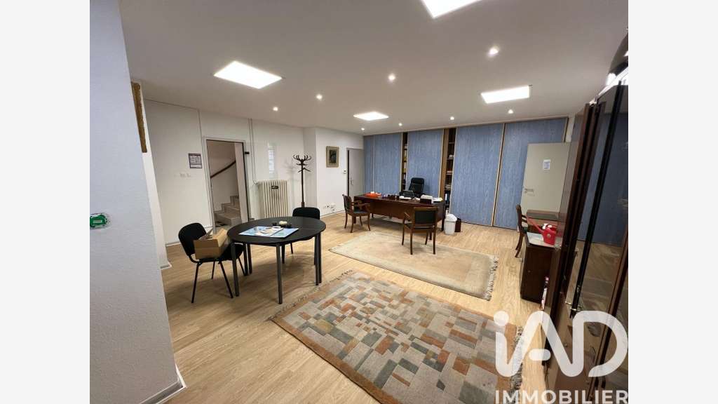 Vente bureaux 200m² à Strasbourg Av des Vosges