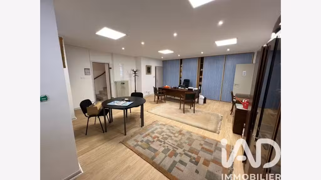Vente bureaux 200m² à Strasbourg Av des Vosges