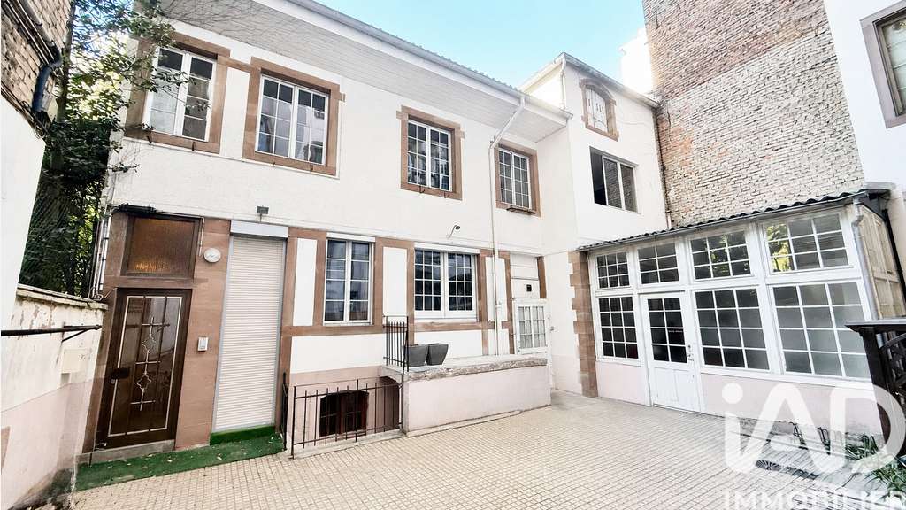 Vente bureaux 200m² à Strasbourg Av des Vosges