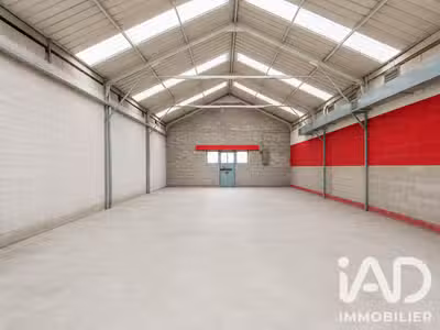 Vente hangar 136m² proche centre Sully-sur-Loire