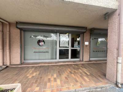 TARASCON - LOCAL COMMERCIAL à vendre