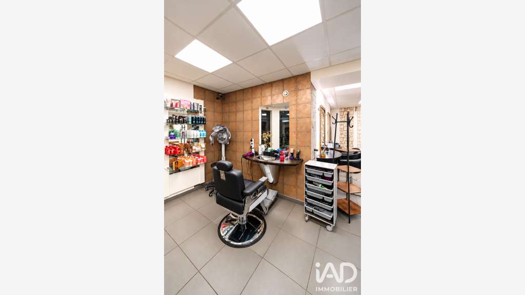Local commercial à Terrasson-Lavilledieu