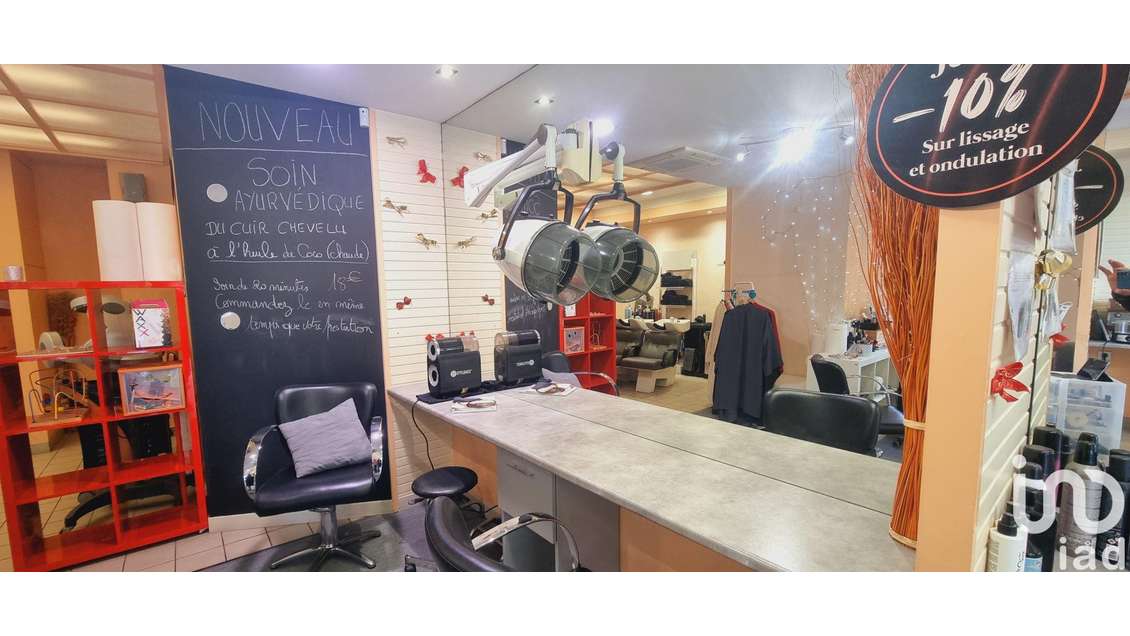 Vente murs commerciaux 176m² à Tessy-Bocage