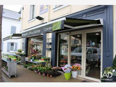 Vente murs commerciaux empl N°1 à Tiercé