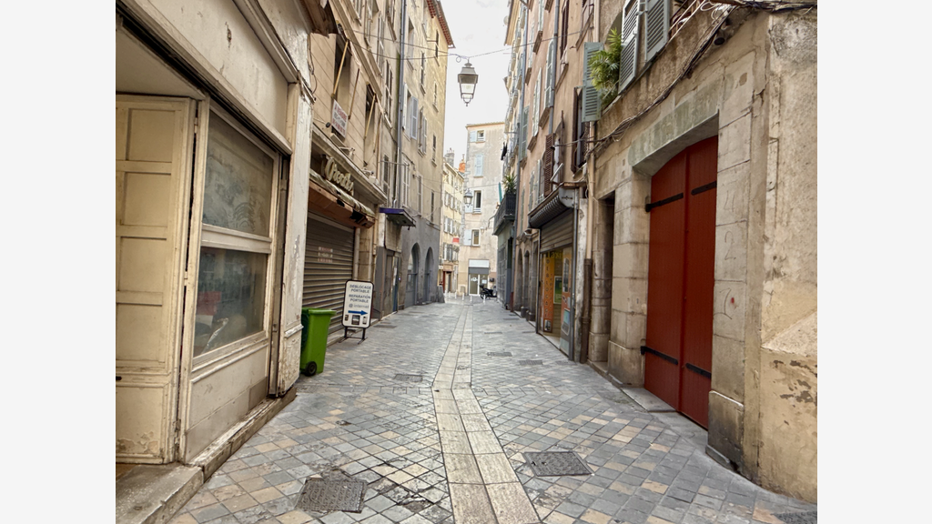 Vente local commercial 46m² centre ville de Toulon