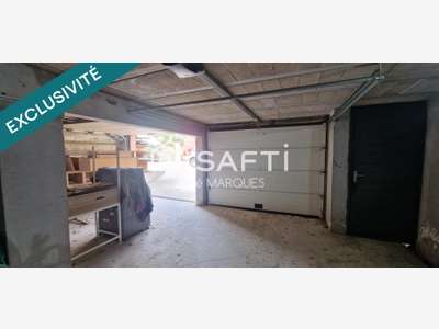 ZA Cogolin garage fermé sécurisé 130m²