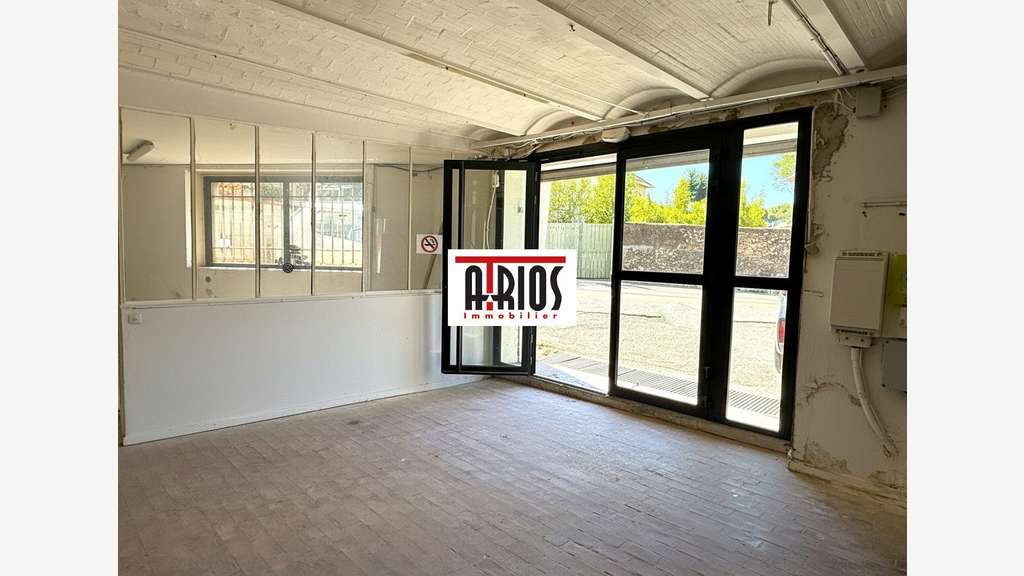 AV local commercial 420m² à Toulon proche centre