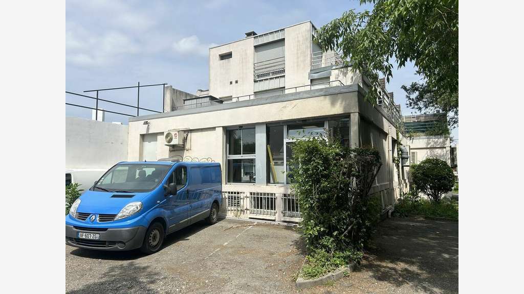 Murs commerciaux 2 lots à vendre à Toulouse