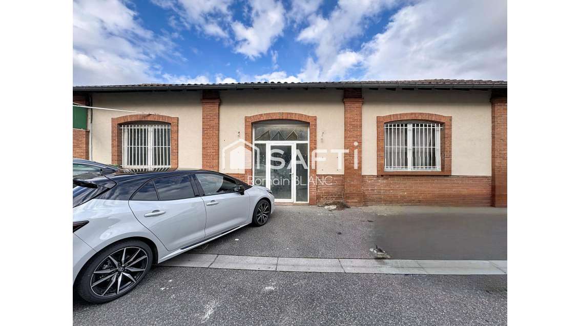 AV local commercial 300m² stratégique à Toulouse