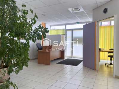 Vente spacieux local 141m² au coeur de Lespinasse