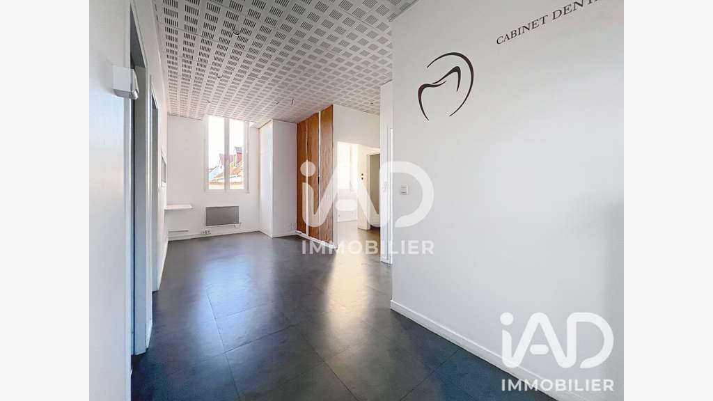 Vente local professionnel 80m² à Tournan-en-Brie