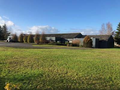 Vente bâtiment polyvalent 1500m² à Tourouvre