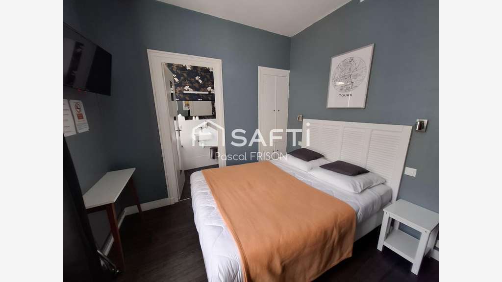 Immeuble de 12 pièces 196m² à Tours centre