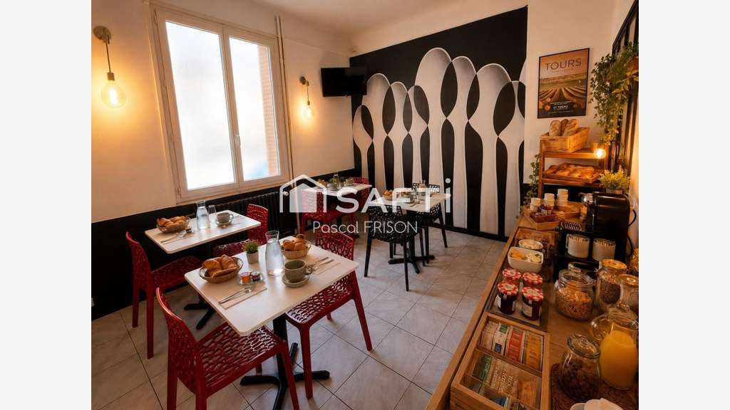 Immeuble de 12 pièces 196m² à Tours centre