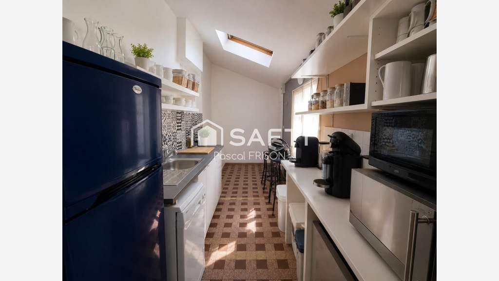 Immeuble de 12 pièces 196m² à Tours centre