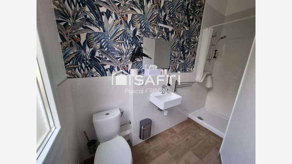 Immeuble de 12 pièces 196m² à Tours centre