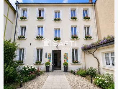 Immeuble de 12 pièces 196m² à Tours centre