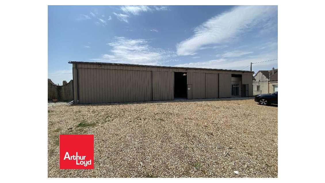 AV bâtiment d'activité à Tremblay-les-Villages