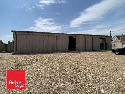Vente Locaux d'activités - Entrepôts à Tremblay-les-Villages