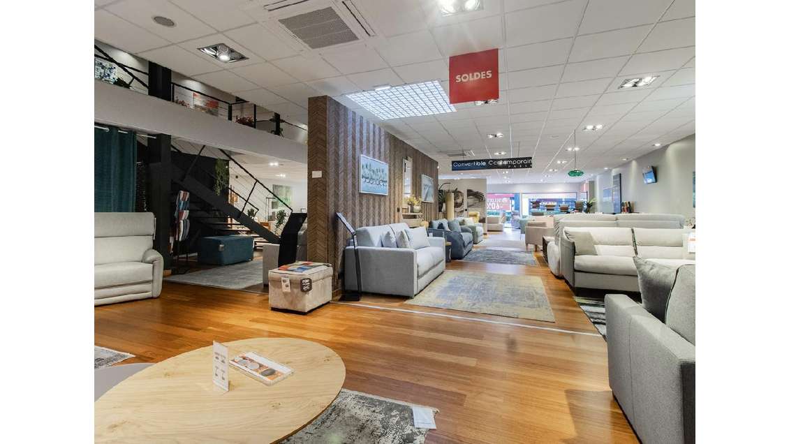 Vente local commercial 388m² zone AUCHAN Trignac