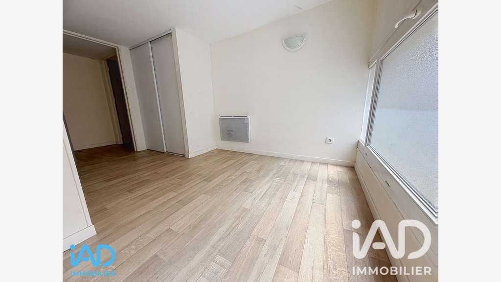 Vente local commercial 63m² avec vitrine à Troyes