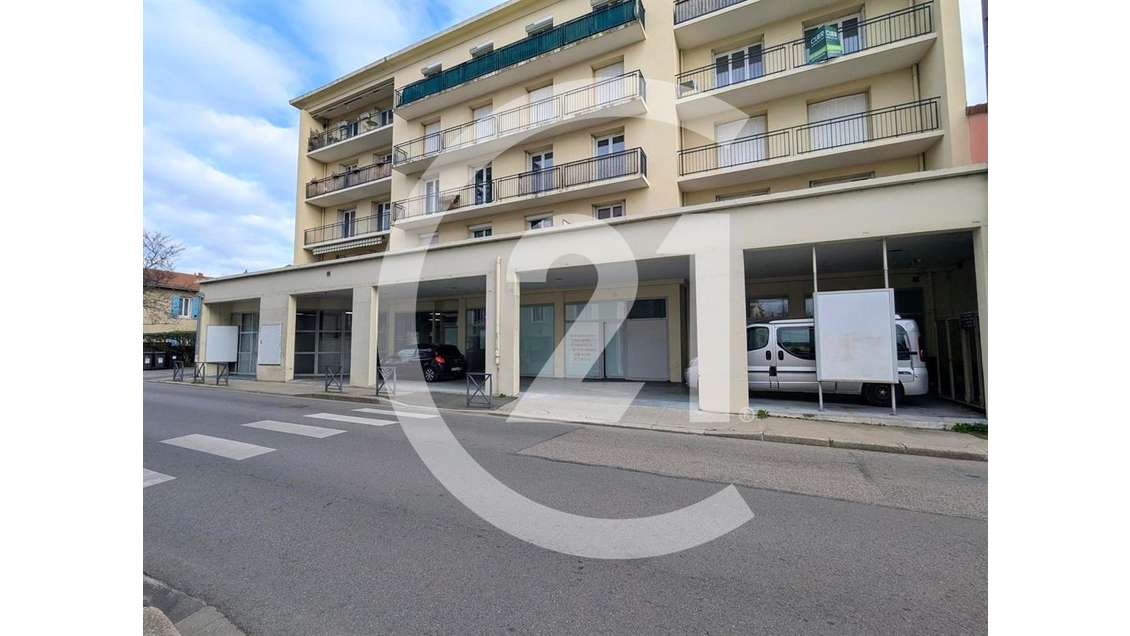 Vente local commercial 293m² Valence Châteauvert