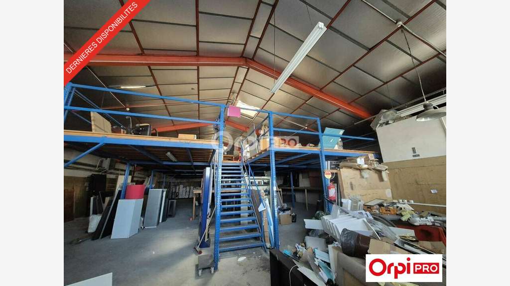 Vente entrepôt de stockage 393m² Bourg de Péage