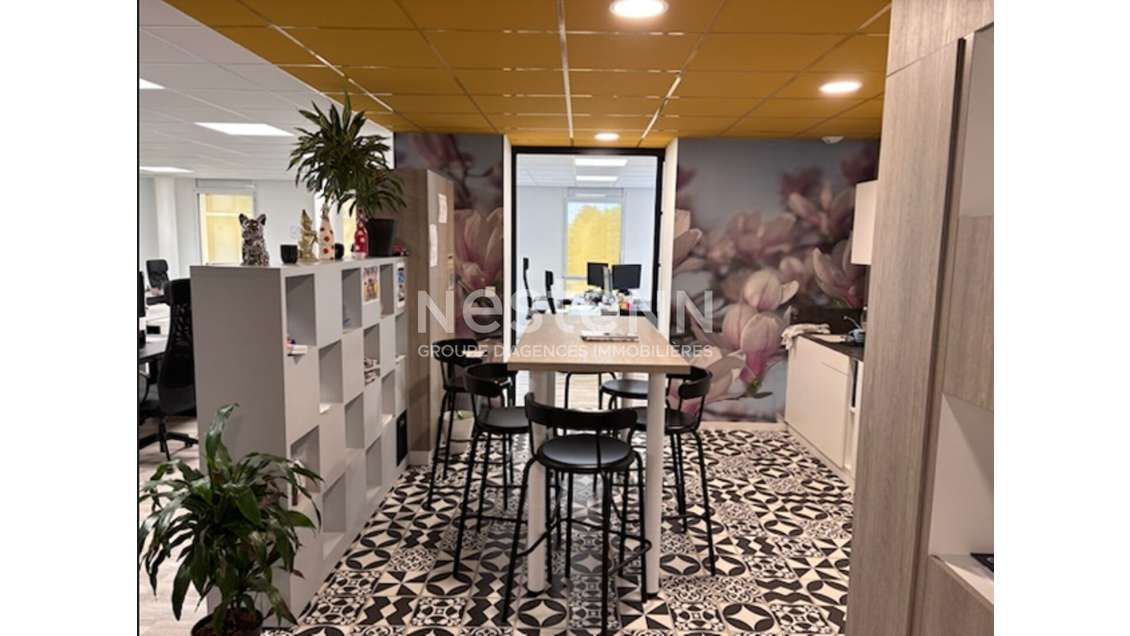 Bel espace de bureaux 205m² sur Vannes Ouest