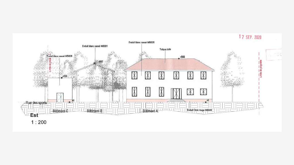 A vendre terrain de 1 857m² à Vénissieux