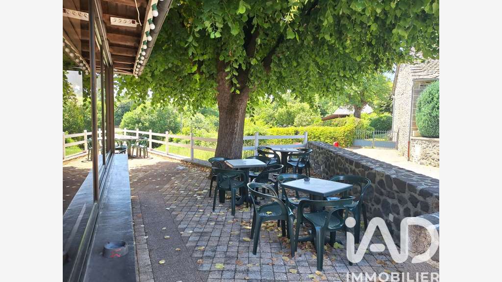 Vente ensemble immo de 600m² à Vezels-Roussy