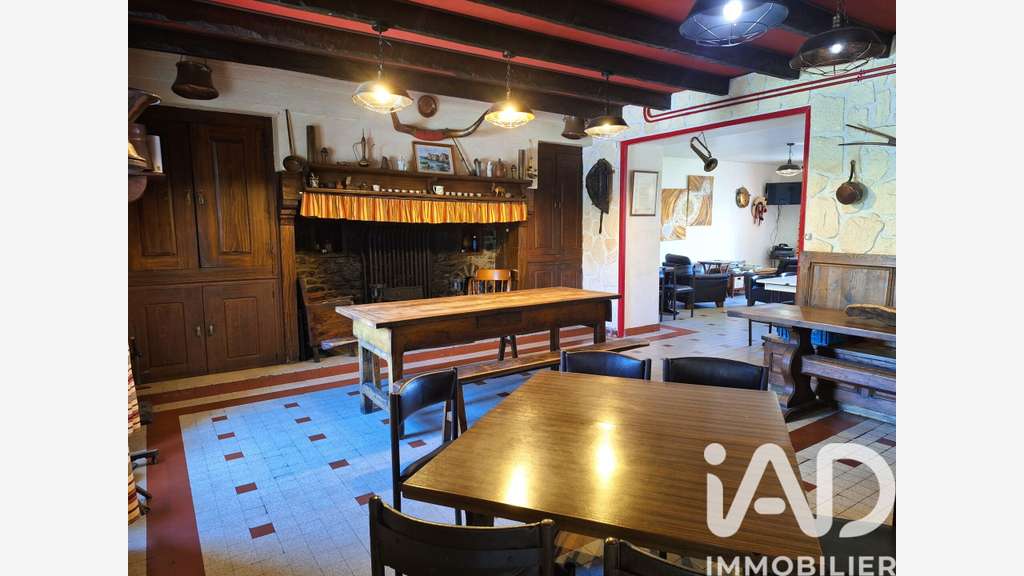 Vente ensemble immo de 600m² à Vezels-Roussy