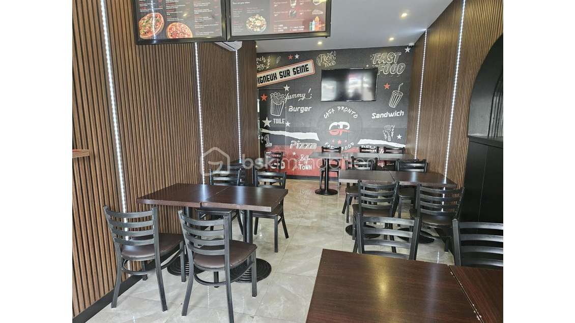 AV murs commerciaux loués à Vigneux quartier Lac