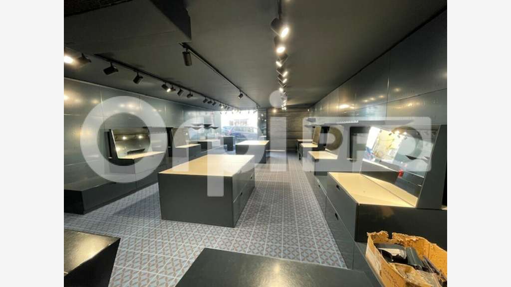 Loue local commercial 64m² Villefranche sur Saône