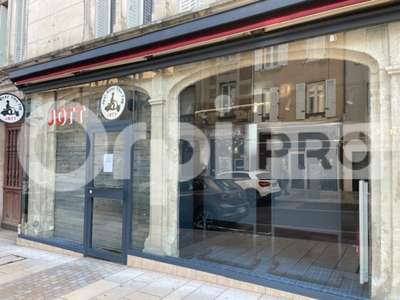 Loue local commercial 64m² Villefranche sur Saône