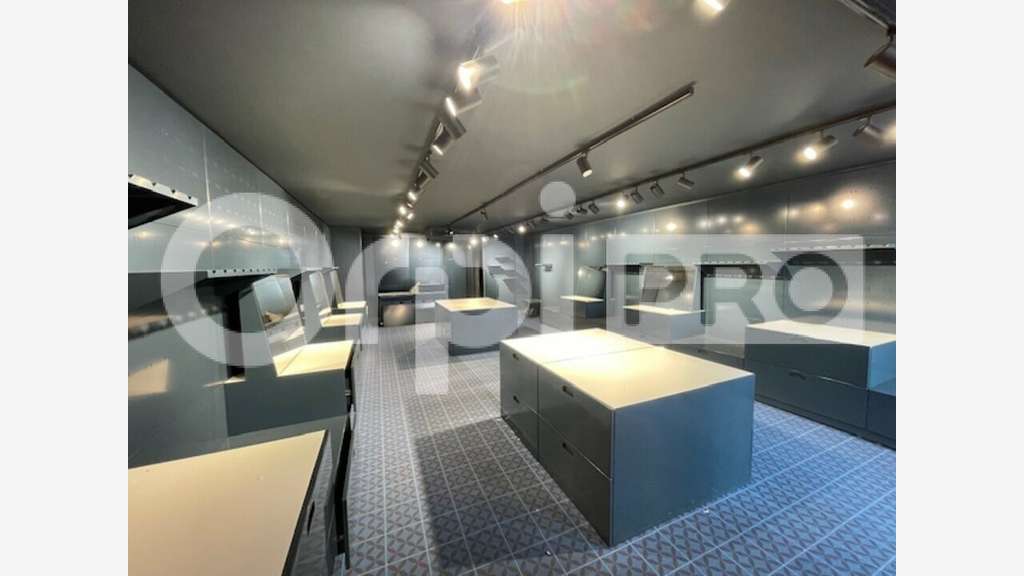 Loue local commercial 64m² Villefranche sur Saône