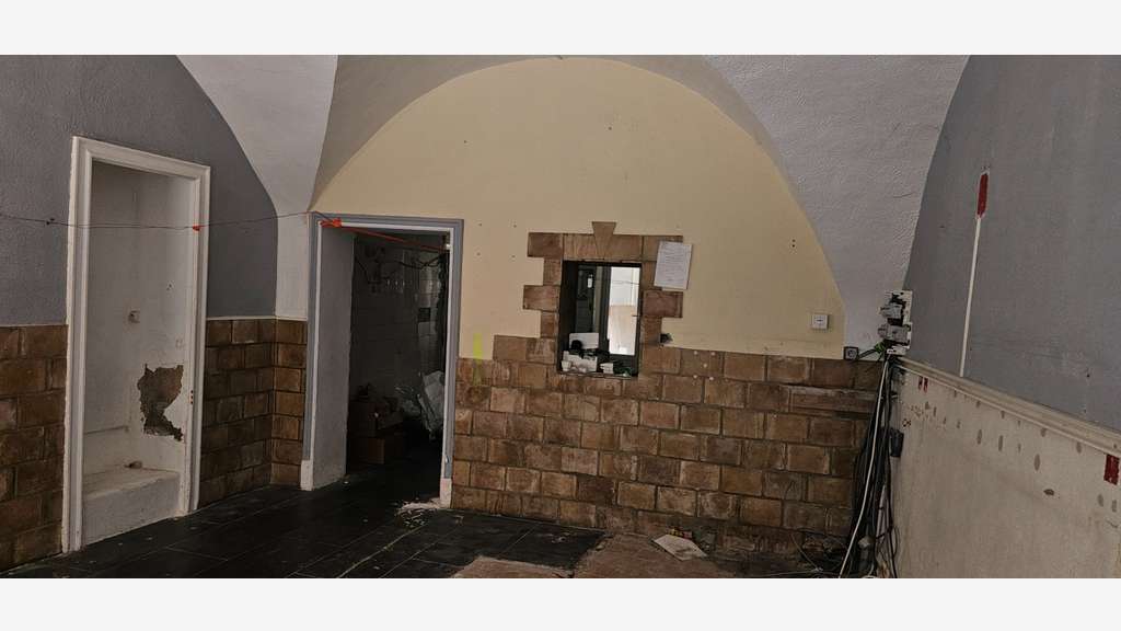 Local 57m² à vendre à Villeneuve-lès-Maguelone