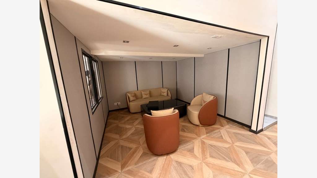 Murs local 89m² à vendre à Villeurbanne rue Dedieu