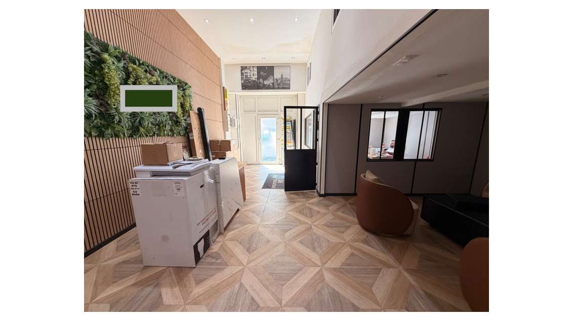 Murs local 89m² à vendre à Villeurbanne rue Dedieu