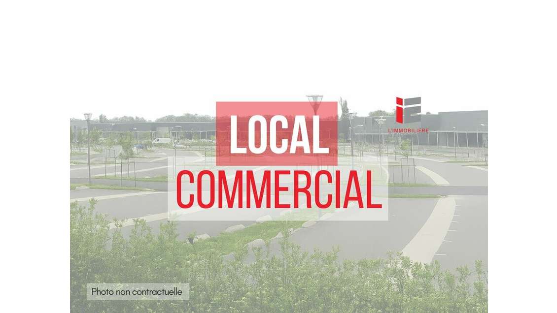 Vente local 571m² en zone commerciale à Vitré