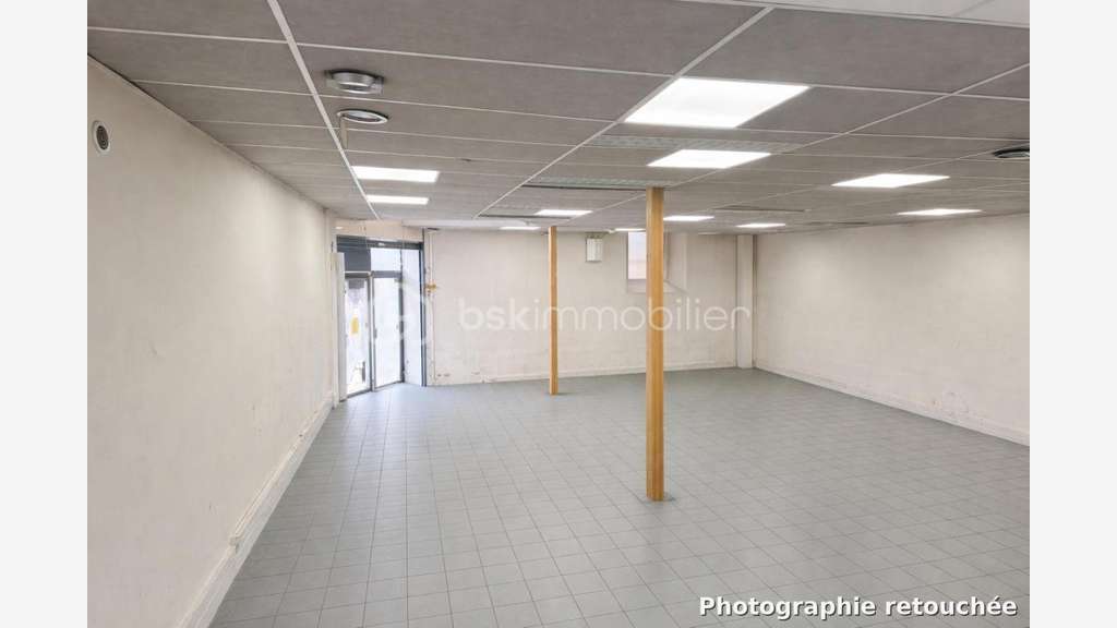 Vente ensemble immobilier atypique à Voiron centre