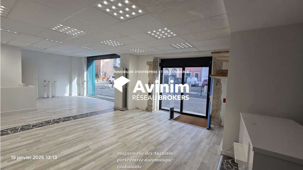 Local commercial 408,49m² à vendre à Voiron