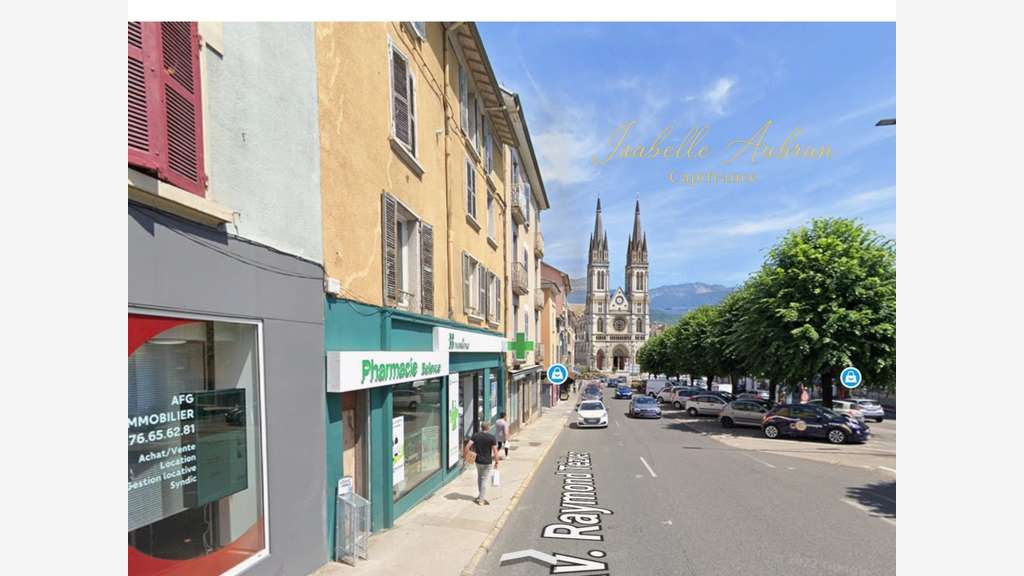 Local/bureau à vendre VOIRON (38)