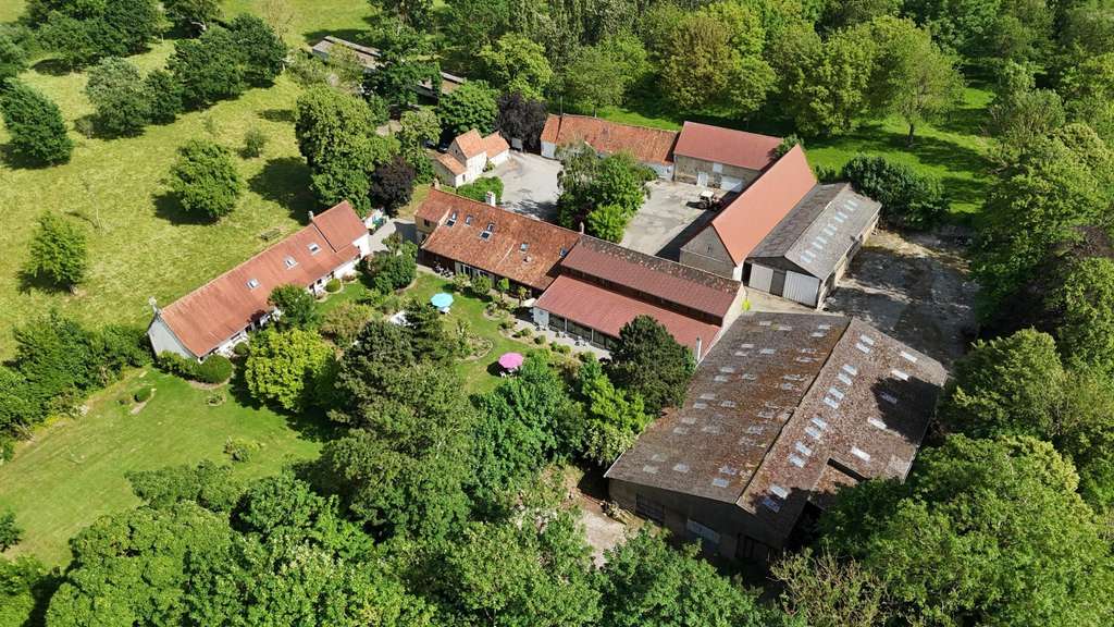 Domaine d'exception – Ferme-Auberge du XVIIIe