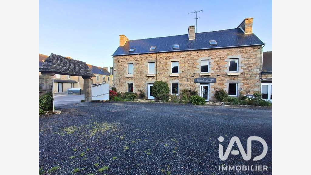 Vente murs commerciaux 395m² à Cavan 