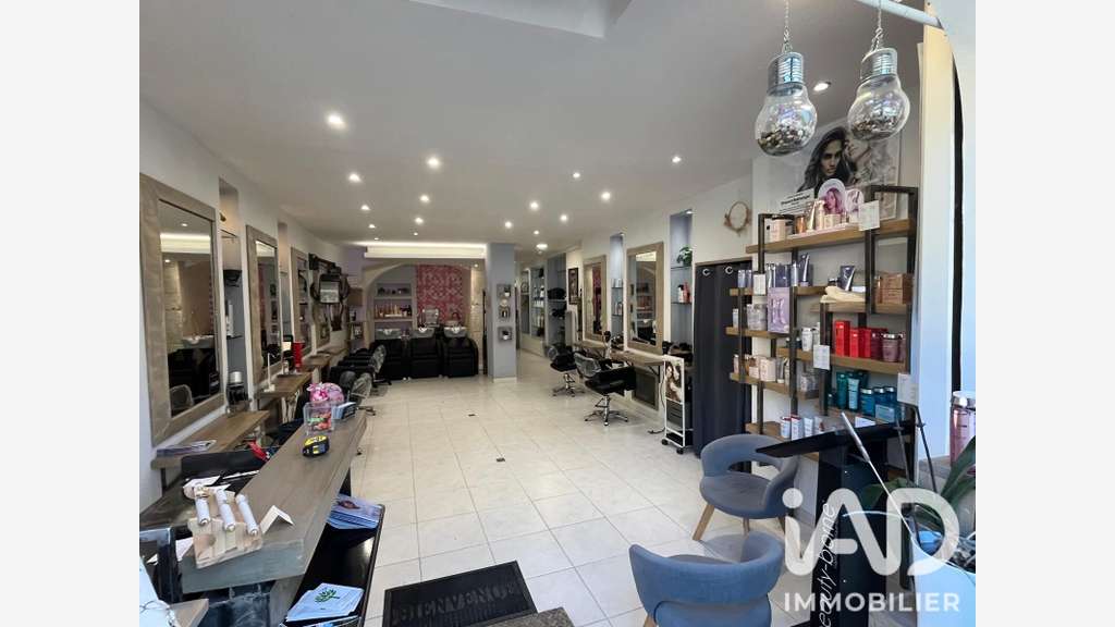 Cession droit au bail local commercial 69m² à Apt