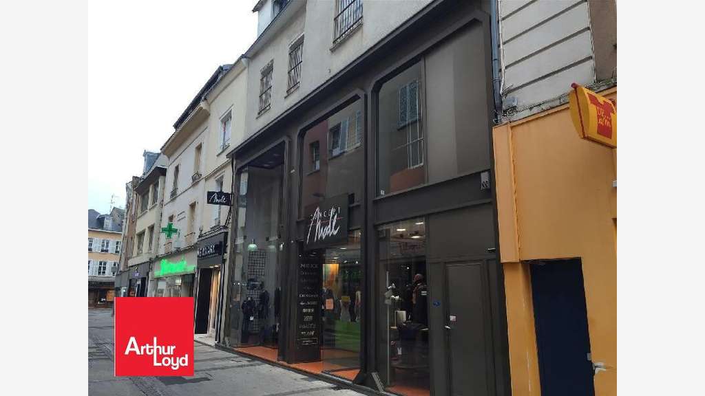 A vendre local commercial 983m² à Chartres centre