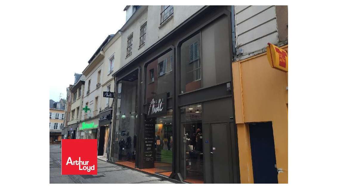 A vendre local commercial 983m² à Chartres centre