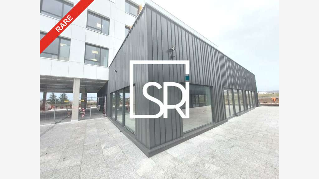 Local 283m² à vendre à Clermont Ferrand La Pardieu