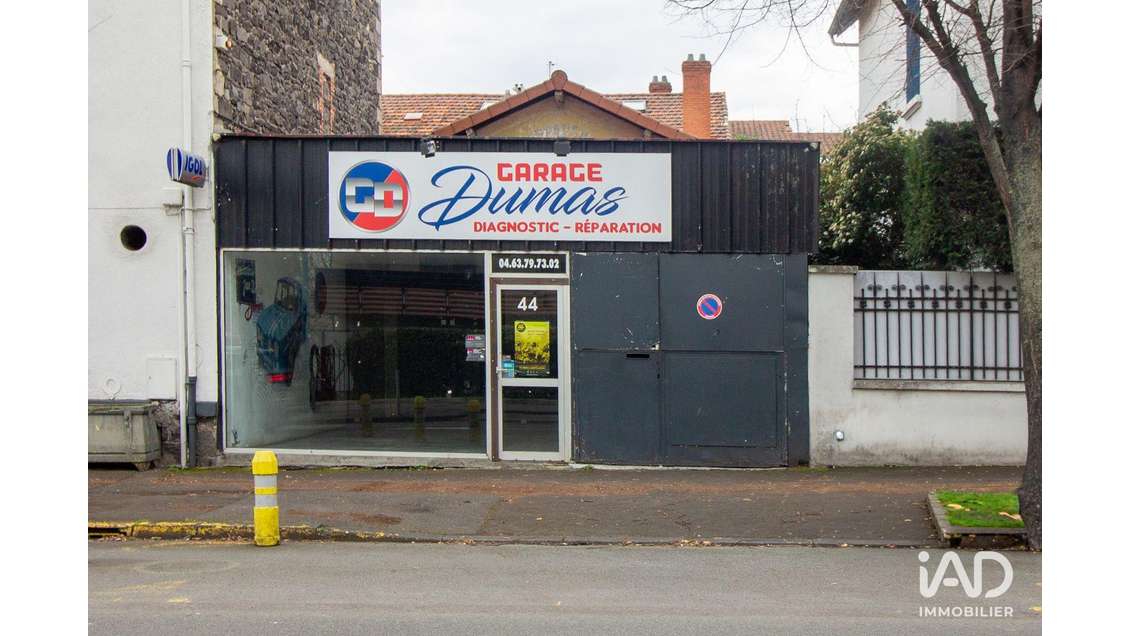 AV local commercial 110m² Clermont-Ferrand Bughes 