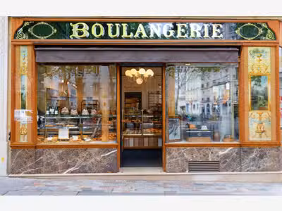 Local commercial 250m² et habitation Rte Napoléon
